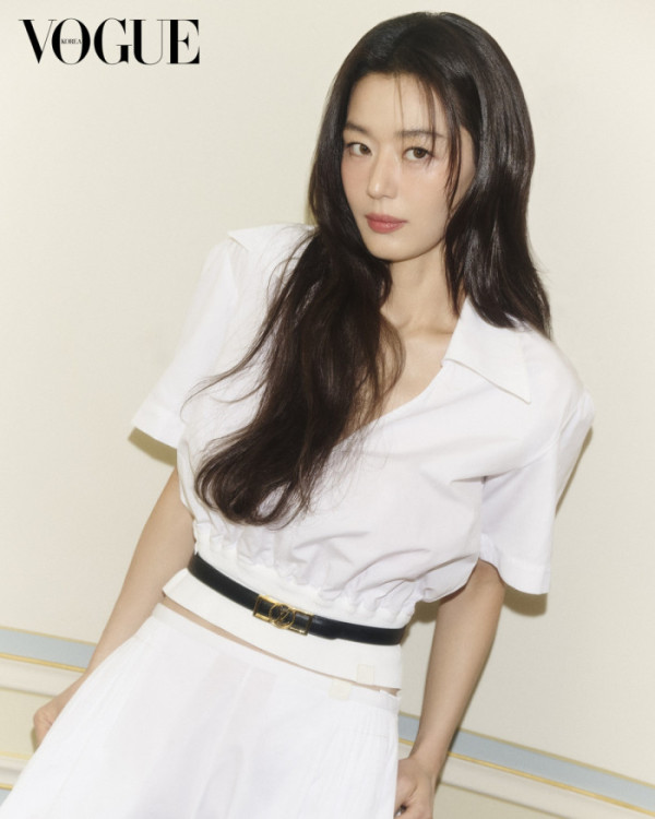 ▲전지현 4월 보그 화보(사진제공=루이 비통)