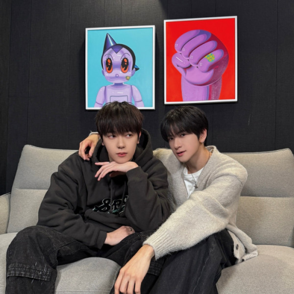 ▲오메가엑스 예찬·트렌드지 윤우(사진 = 제이제이뮤직그룹 제공)