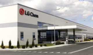 이노벤트, LG화학 중단 'XO 저해제' 中3상 "첫 투여"