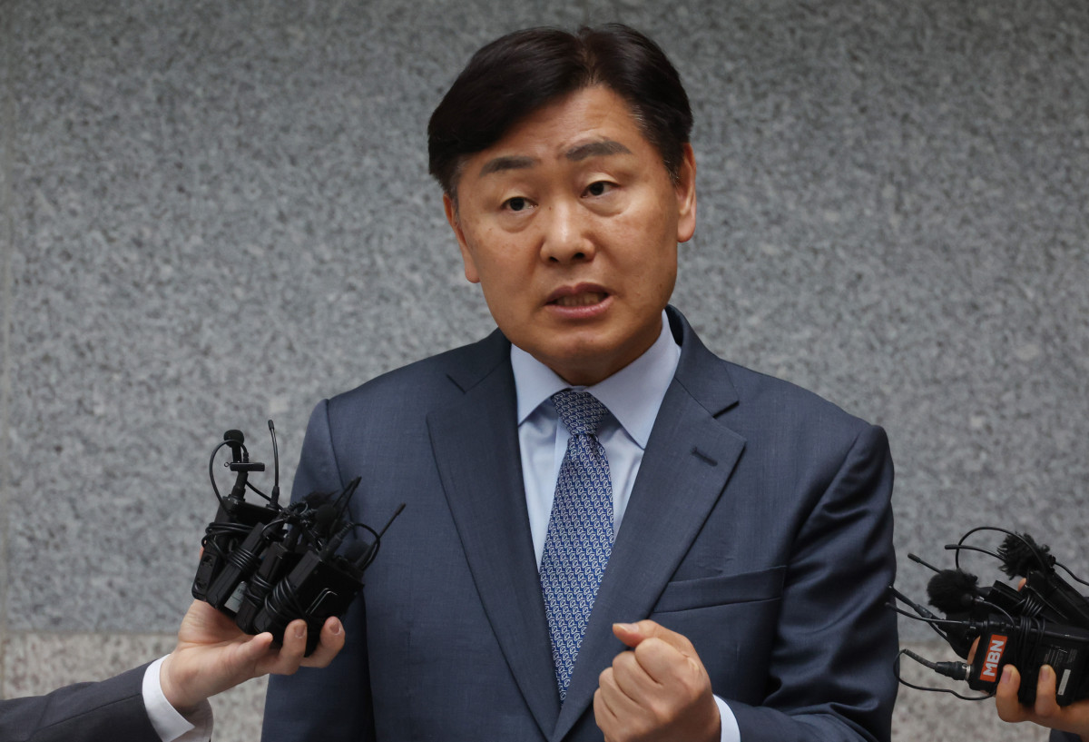 ▲입장 밝히는 김관영 전북도지사. (연합뉴스)