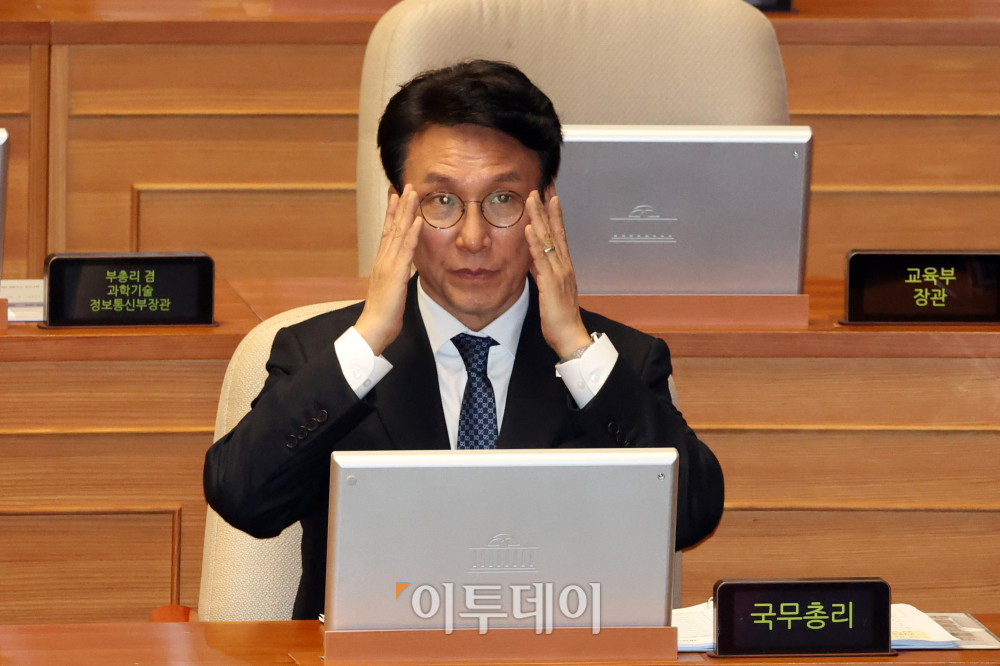 ▲김민석 국무총리가 6일 서울 여의도 국회에서 열린 경제분야 대정부 질문에 참석하고 있다. 고이란 기자 photoeran@