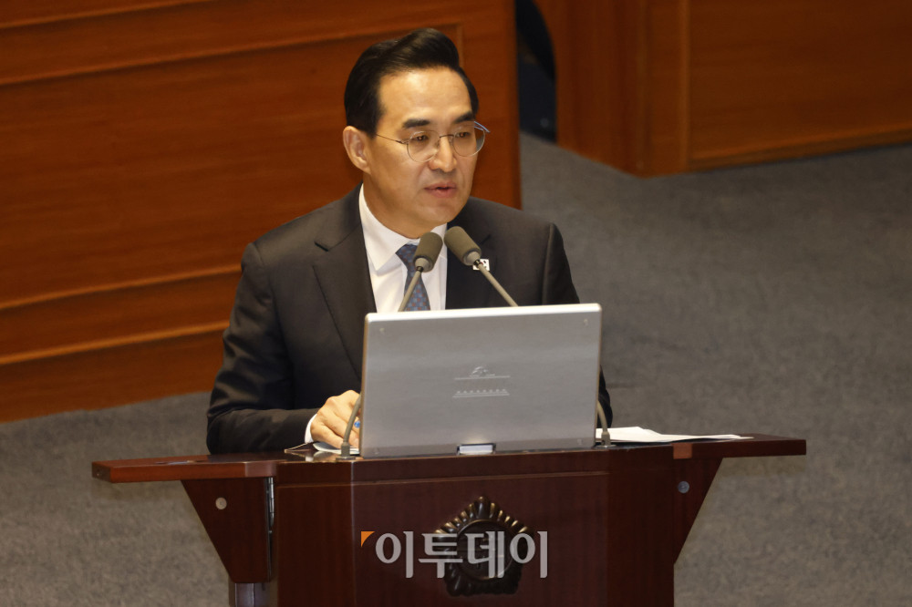 ▲박홍근 기획예산처 장관이 6일 서울 여의도 국회에서 열린 경제분야 대정부 질문에서 의원 질의에 답하고 있다. 고이란 기자 photoeran@