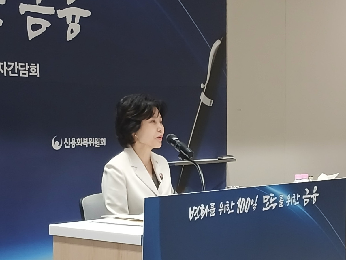 ▲김은경 서민금융진흥원장 겸 신용회복위원장이 7일 서금원 본사 12층에서 개최된 기자간담회에서 발언하고 있다. (박민석 기자 mins@)