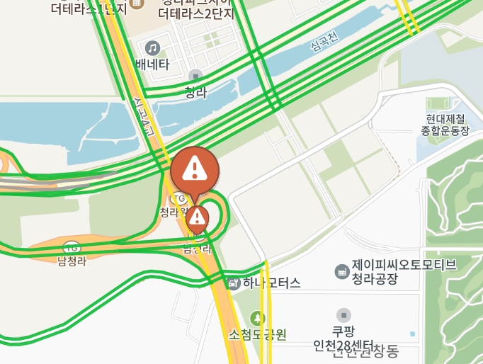 ▲[속보] 인천김포고속도로 남청라IC 화물차 사고 전면 통제, 안전재난문자 발송 (출처=인천광역시 교통정보센터)
