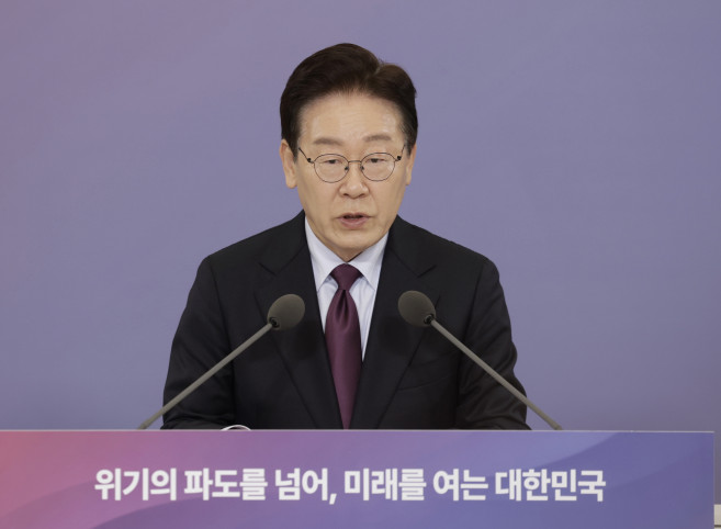 ▲이재명 대통령이 9일 청와대에서 열린 국민경제자문회의 제1차 전체 회의에서 발언하고 있다. (연합뉴스)