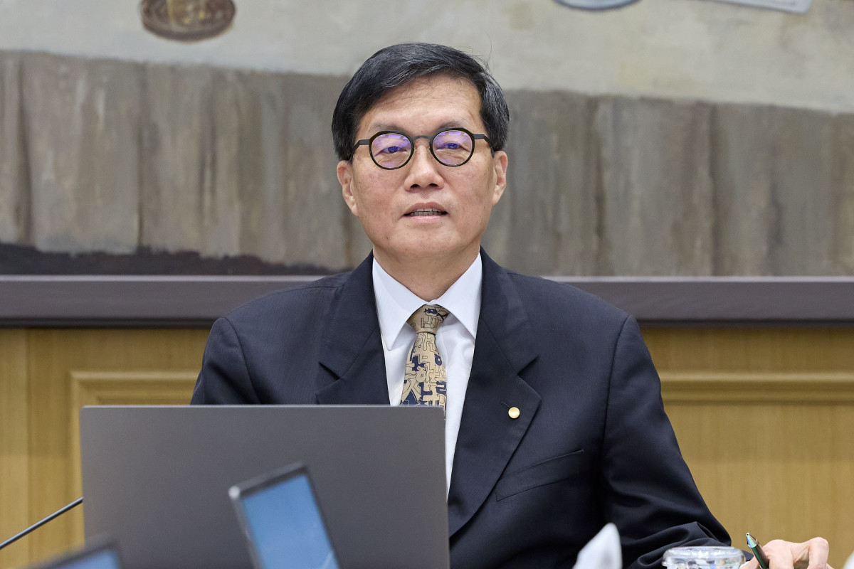 ▲이창용 한국은행 총재가 10일 서울 중구 한국은행 본관에서 열린 금융통화위원회 본회의에서 정면을 응시하고 있다. (사진제공=한국은행)