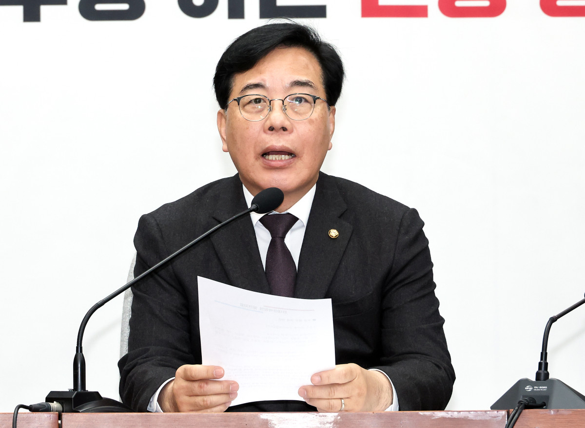 ▲국민의힘 송언석 원내대표가 10일 국회에서 열린 원내대책회의에서 발언하고 있다. (연합뉴스)