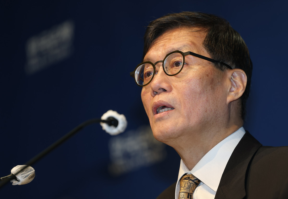 ▲이창용 한국은행 총재가 10일 서울 중구 한국은행 본관에서 열린 금융통화위원회 본회의 후 기자간담회에서 발언하고 있다. (사진제공=연합뉴스)