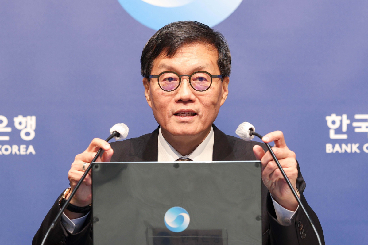 ▲이창용 한국은행 총재가 10일 서울 중구 한국은행에서 열린 통화정책방향 기자간담회에서 취재진 질문에 답하고 있다. 사진공동취재단