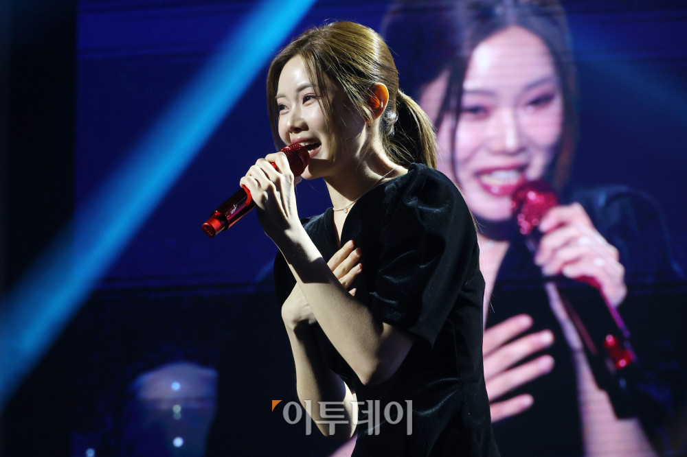 ▲11일 서울 서대문구 연세대 100주년 콘서트홀에서 열린 비바브라보 2nd Festival에서 미스트롯3 Top7 배아현이 공연을 하고 있다. 고이란 기자 photoeran@