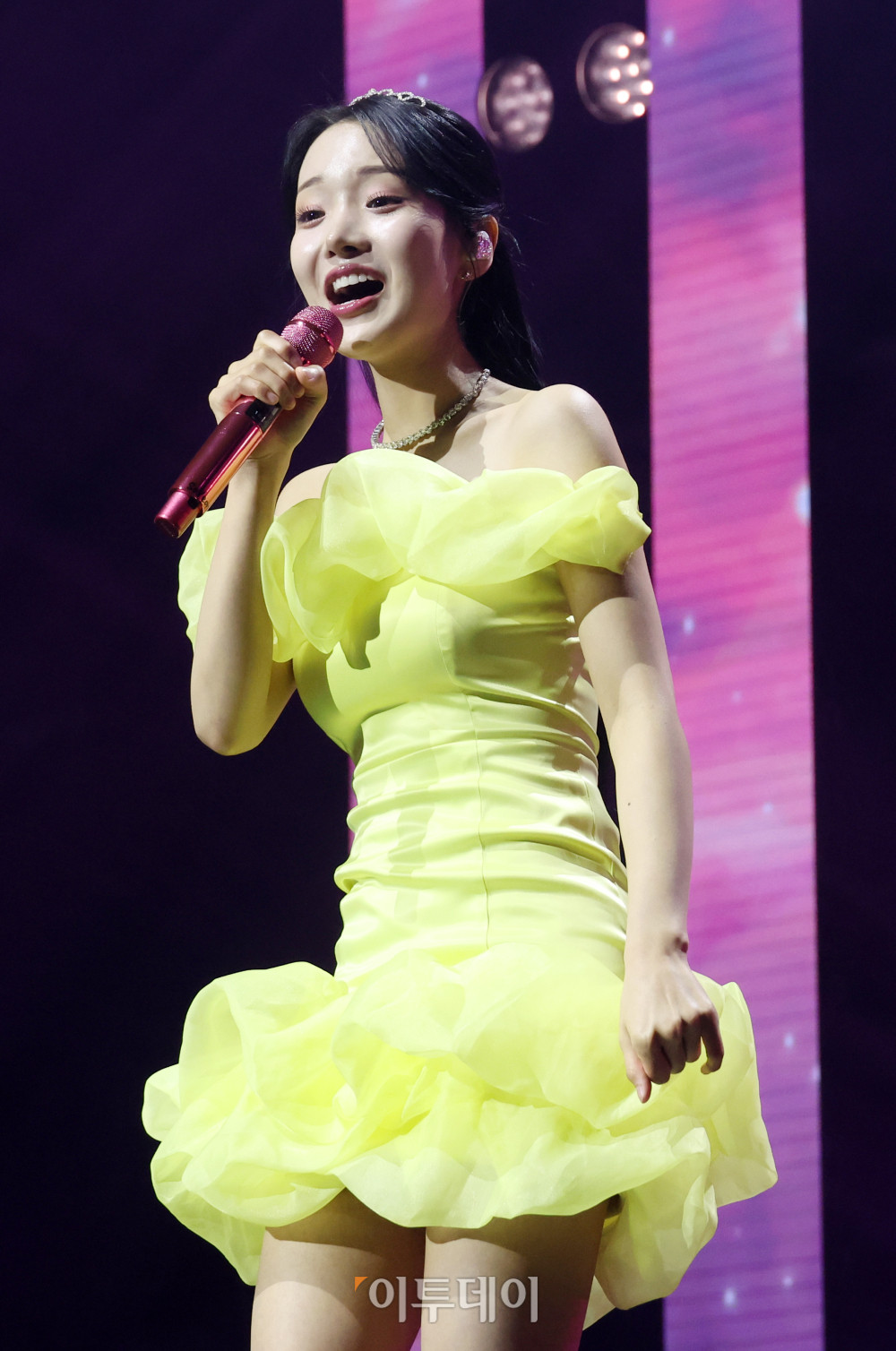 ▲11일 서울 서대문구 연세대 100주년 콘서트홀에서 열린 비바브라보 2nd Festival에서 미스트롯3 Top7 김소연이 공연을 하고 있다. 고이란 기자 photoeran@