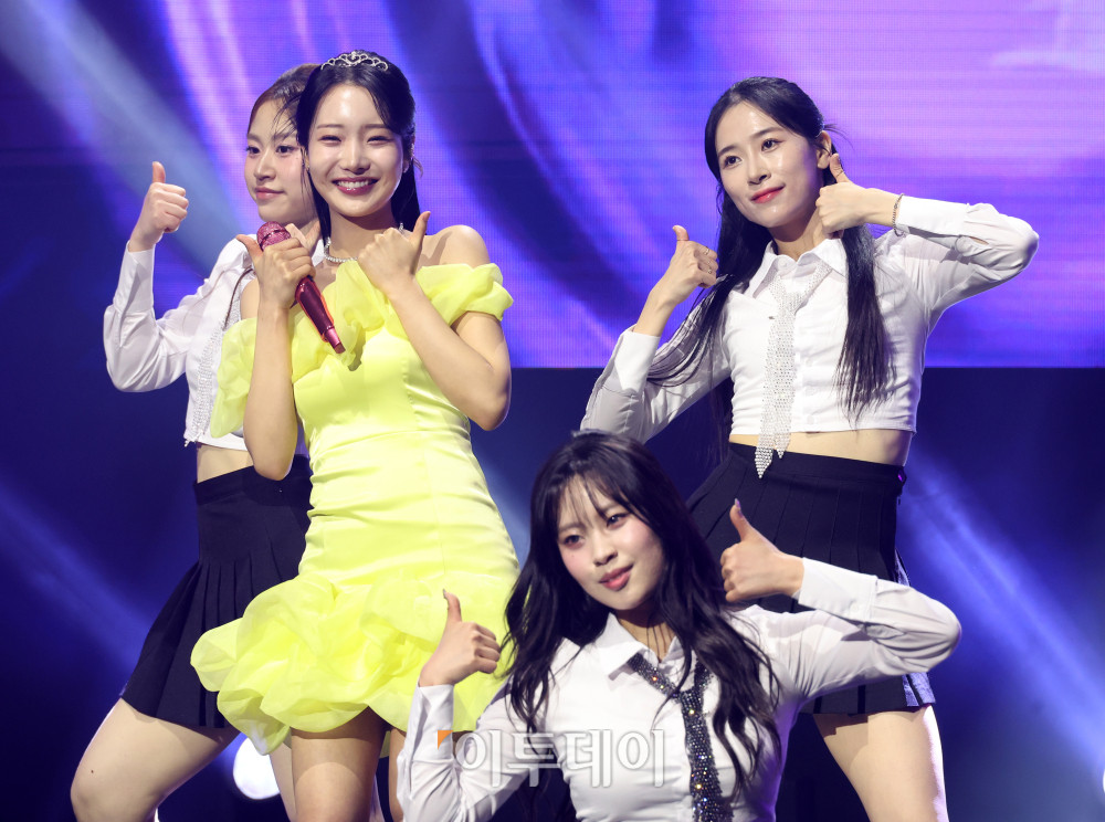 ▲11일 서울 서대문구 연세대 100주년 콘서트홀에서 열린 비바브라보 2nd Festival에서 미스트롯3 Top7 김소연이 공연을 하고 있다. 고이란 기자 photoeran@