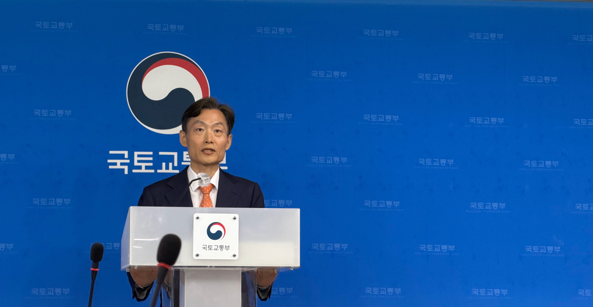 ▲20일 장우철 국토교부 주택정책관이  정부세종청사에서 ‘지역주택조합 피해 예방 및 사업 정상화 방안’을 발표하고 있다. (조유정 기자 youjung@)