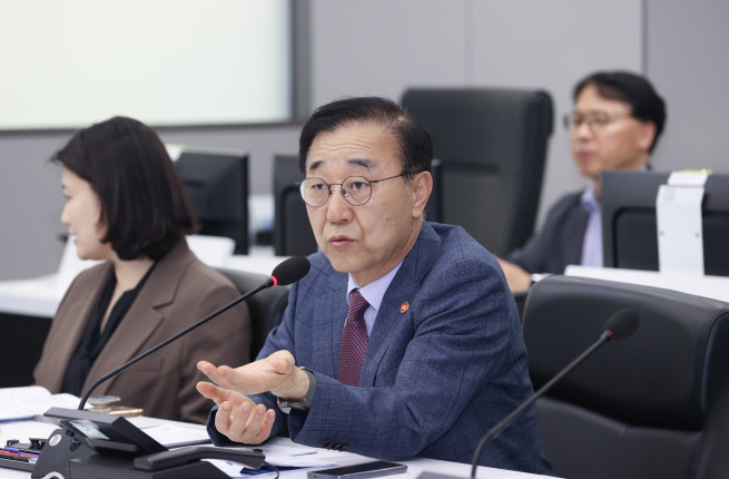 ▲김윤덕 국토교통부 장관이 '항공업계 비상경제 간담회'에서 발언하고 있다. (사진제공=국토교통부)