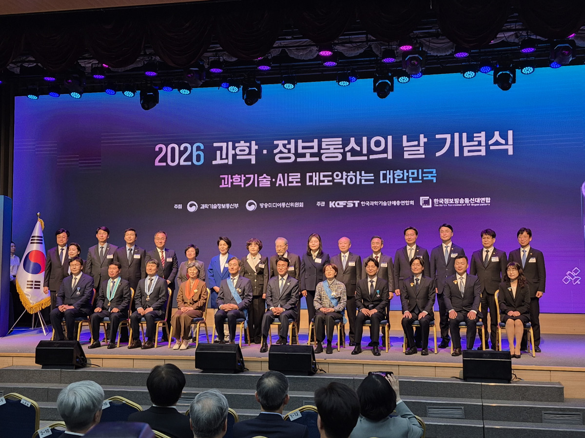 김민석 총리 “UN 글로벌 AI 허브 반드시 유치하겠다”
