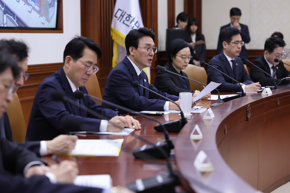 ▲김민석 국무총리가 22일 서울 종로구 정부서울청사에서 열린 비상경제본부회의에서 발언하고 있다. (연합뉴스)