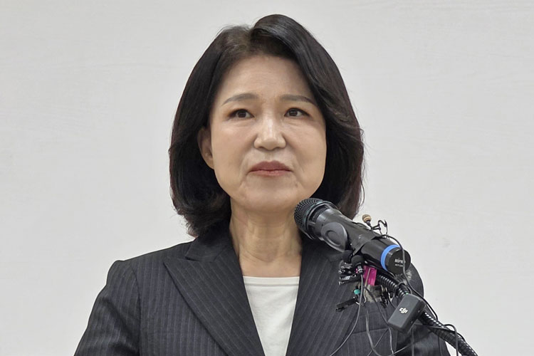 ▲대구시장선거 불출마 선언하는 이진숙 전 방통위원장 (사진제공= 연합뉴스)