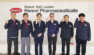 황상연 한미약품 대표, 제조-R&amp;D 현장 "첫 행보"