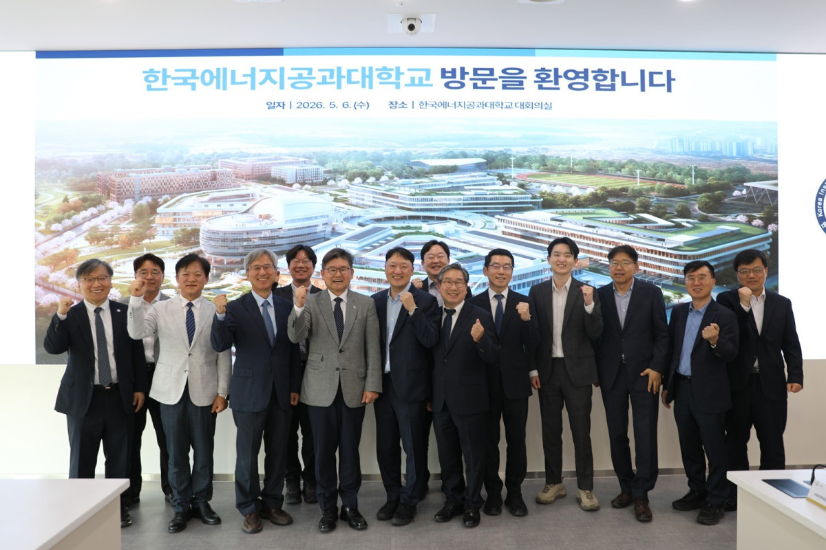 ▲나주시가 기획재정부 관계자들에게 주요 현안 사업과 국비 지원 필요성을 설명하고 내년도 국비 지원을 건의하고 했다. (사진제공=나주시)