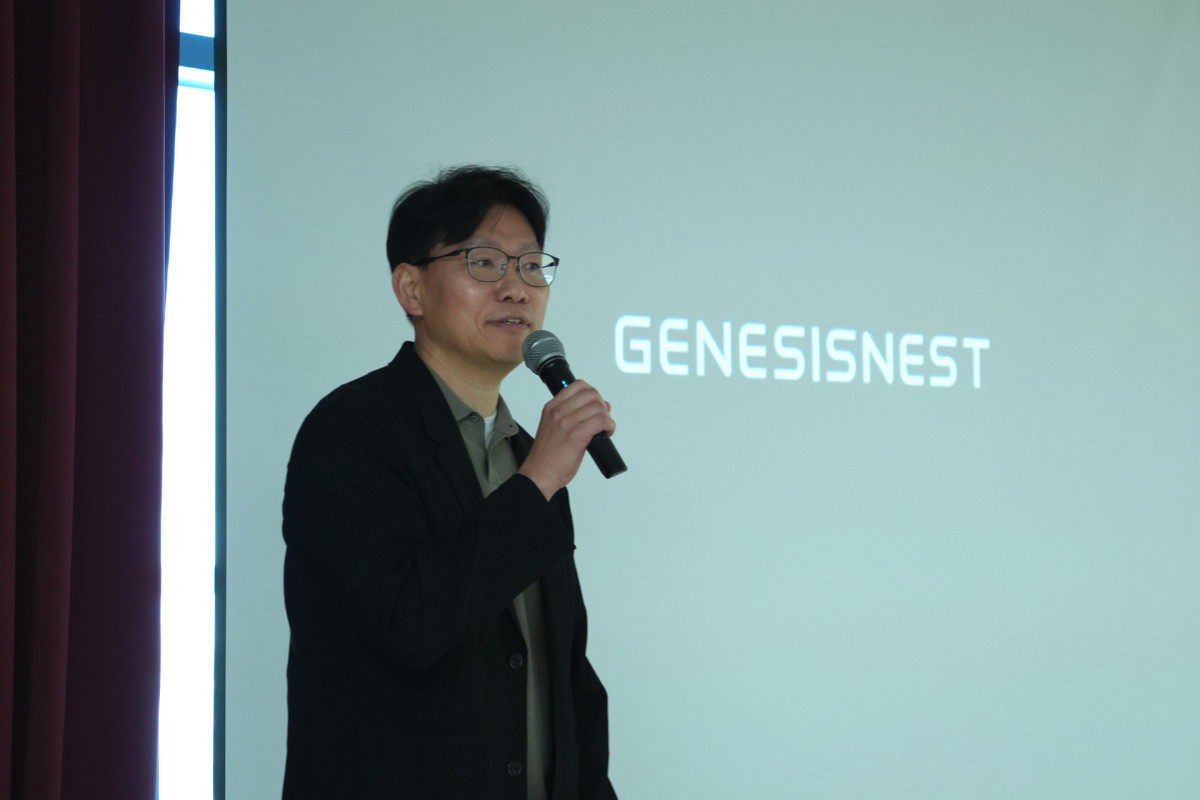 ▲이동수 제네시스네스트 대표가 6일 경기 용인시 수지구 본사에서 진행된 벤처기업협회 PR-Day에서 기자간담회를 진행하고 있다. (사진제공=제네시스네스트)