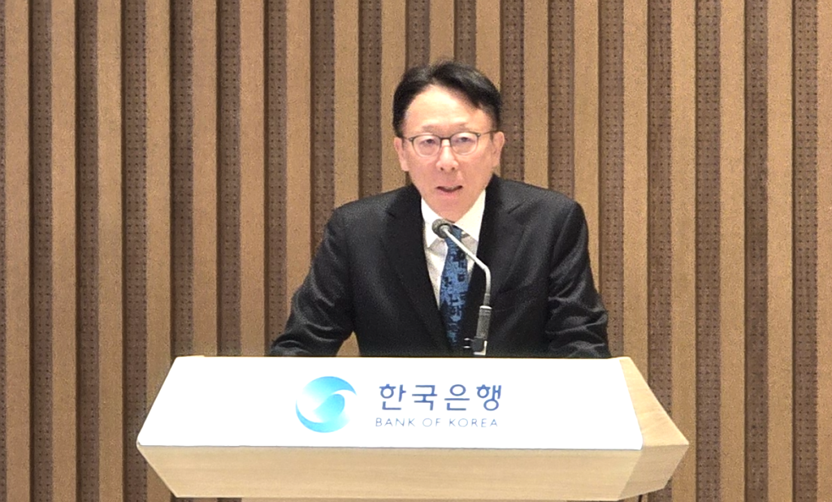 ▲신성환 한국은행 금융통화위원이 12일 한은 별관에서 열린 자신의 이임식에서 발언하고 있다. (사진=배근미 기자 athena3507@)