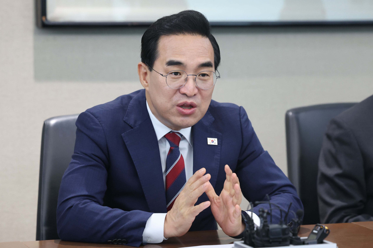 ▲박홍근 기획예산처 장관이 14일 서울 중구 한국은행에서 신현송 한국은행 총재와 회동하며 발언하고 있다. 신태현 기자 holjjak@
