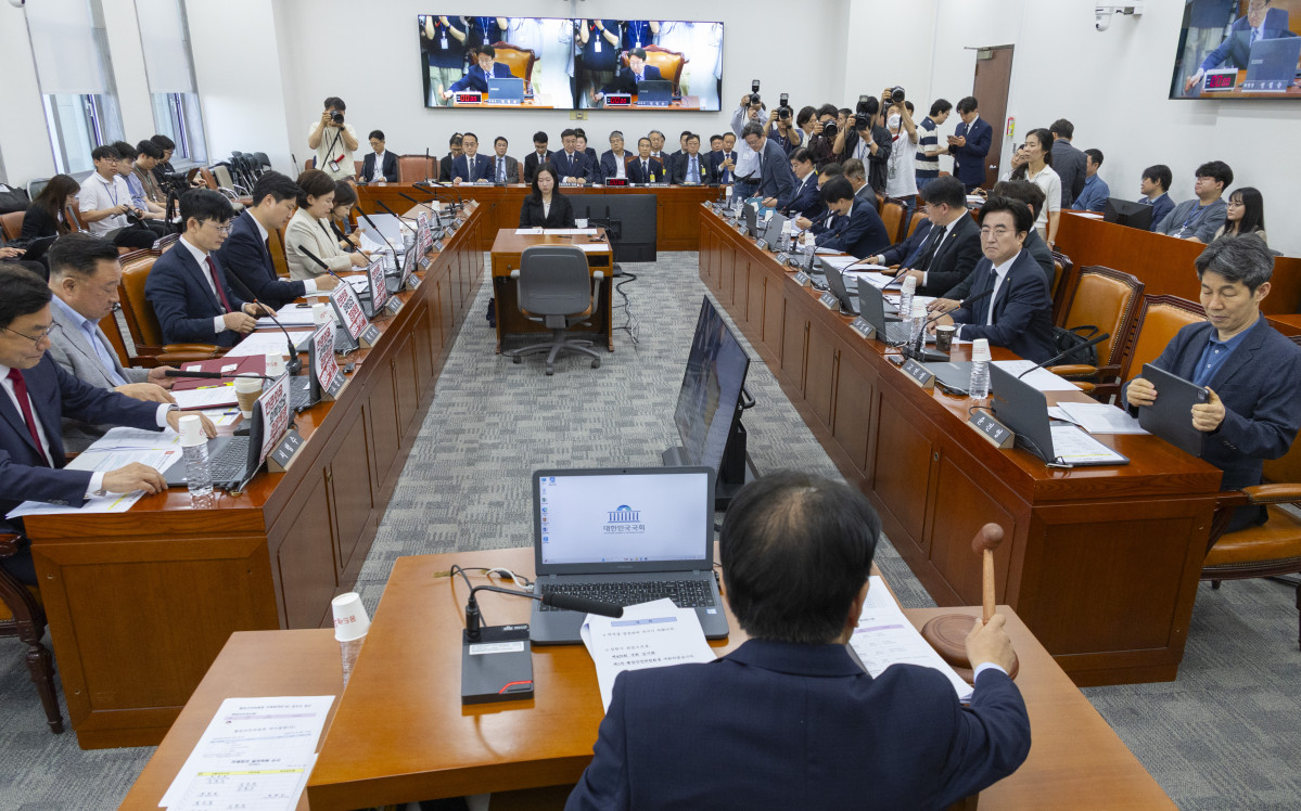 ▲18일 국회에서 행정안전위원회 전체 회의가 개회되고 있다. 사진=연합뉴스