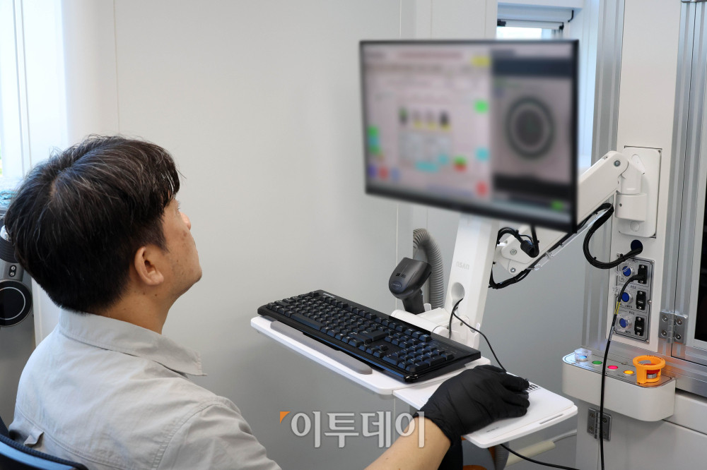▲시지메드텍 의정부 공장 검사실. (고이란 기자 photoeran@)
