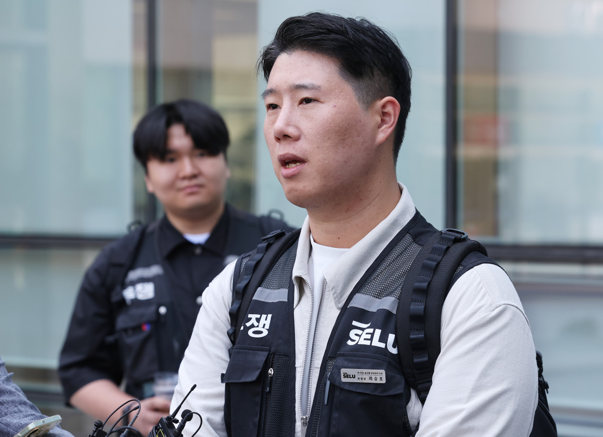 ▲13일 위법 쟁의행위 금지 가처분 신청 심문 마친 최승호 위원장. (연합뉴스)