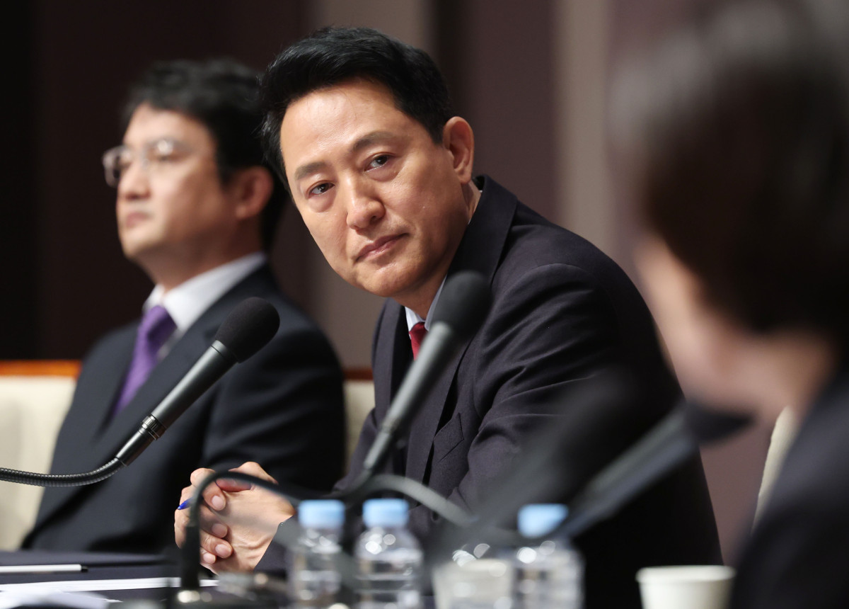 ▲국민의힘 오세훈 서울시장 후보가 20일 서울 중구 프레스센터에서 열린 관훈토론회에서 질문을 듣고 있다. 사진=연합뉴스