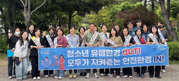 ▲청소년 유해환경 '꼼짝마' 전남 순천시가 민·관 합동점검 나섰다. (사진제공=순천시)