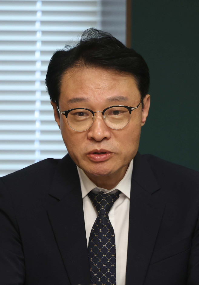▲이규연 대통령비서실 홍보소통수석비서관이 26일 서울 종로구 포룸에서 이투데이와 인터뷰를 갖고 있다. 신태현 기자 holjjak@ (이투데이·뉴스핌 공동제공)