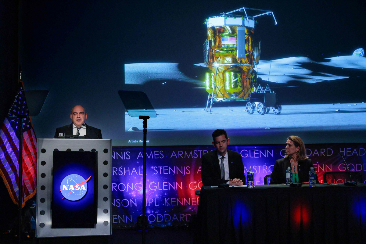 ▲미국 항공우주국(NASA)이 26일(현지시간) 워싱턴D.C. NASA 본부에서 달 기지 구축 구상을 밝히는 기자회견을 열고 있다. (워싱턴D.C./AFP연합뉴스)