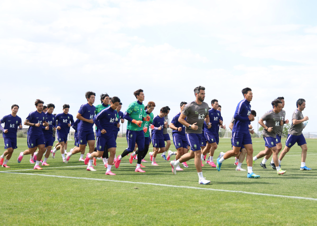 ▲26일(현지시간) 오후 미국 유타주 헤리먼에 위치한 자이언스뱅크 트레이닝센터에서 축구 국가대표팀 손흥민 등 선수들이 훈련을 하고 있다. (연합뉴스)