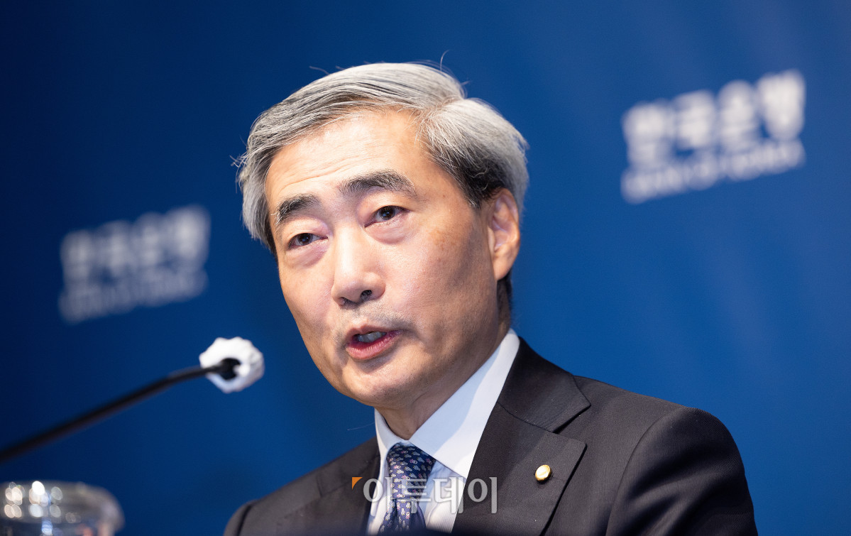 ▲신현송 한국은행 총재가 28일 서울 중구 한국은행 본관에서 열린 통화정책방향 기자간담회에서 발언하고 있다.2026.05.28 사진공동취재단