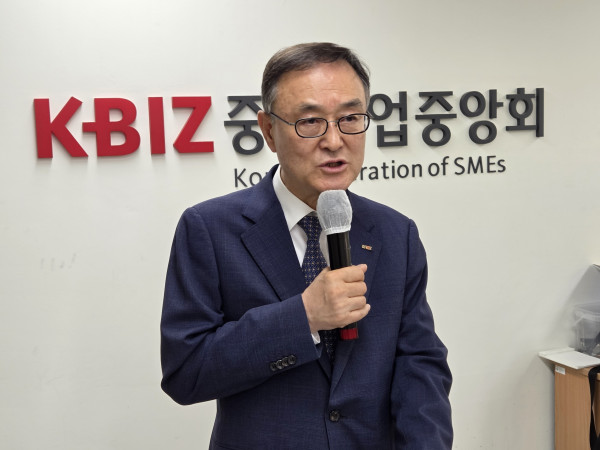 ▲송치영 소상공인연합회 회장. (사진제공=소상공인연합회)