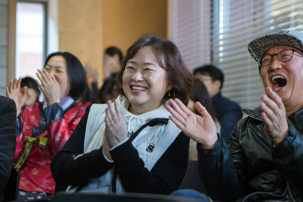 ▲김현준 소장이 사회복지 현장에서 촬영한 사진들. (사람중심사진연구소 제공)