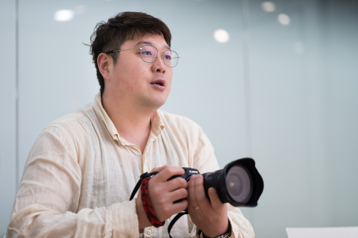 ▲복지를 찍는 사회복지사, 김현준 사람중심사진연구소 소장. (이준호 기자)