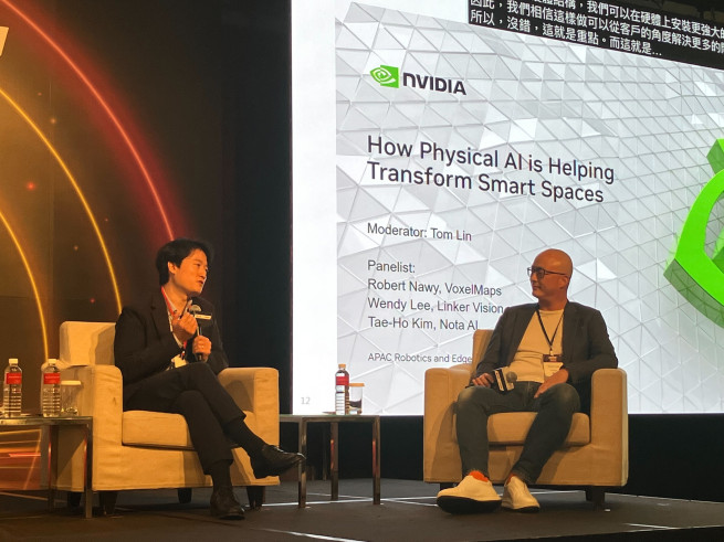 ▲김태호 노타 CTO 겸 공동 창업자(왼쪽)가 NVIDIA APAC Robotics and Edge AI Partner Day’에서 패널 토크에 참여했다. (사진제공 = 노타)