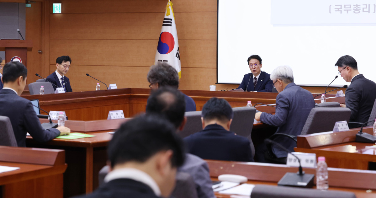 ▲김민석 국무총리가 4일 오전 서울 종로구 정부서울청사에서 정부 드론·대드론 통합TF 최종보고회의를 주재하고 있다. (뉴시스)