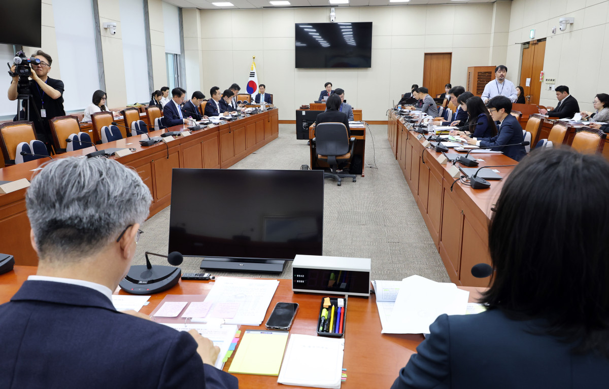 ▲11일 국회에서 열린 국회 정무위원회 법안심사제2소위 회의. (연합뉴스)