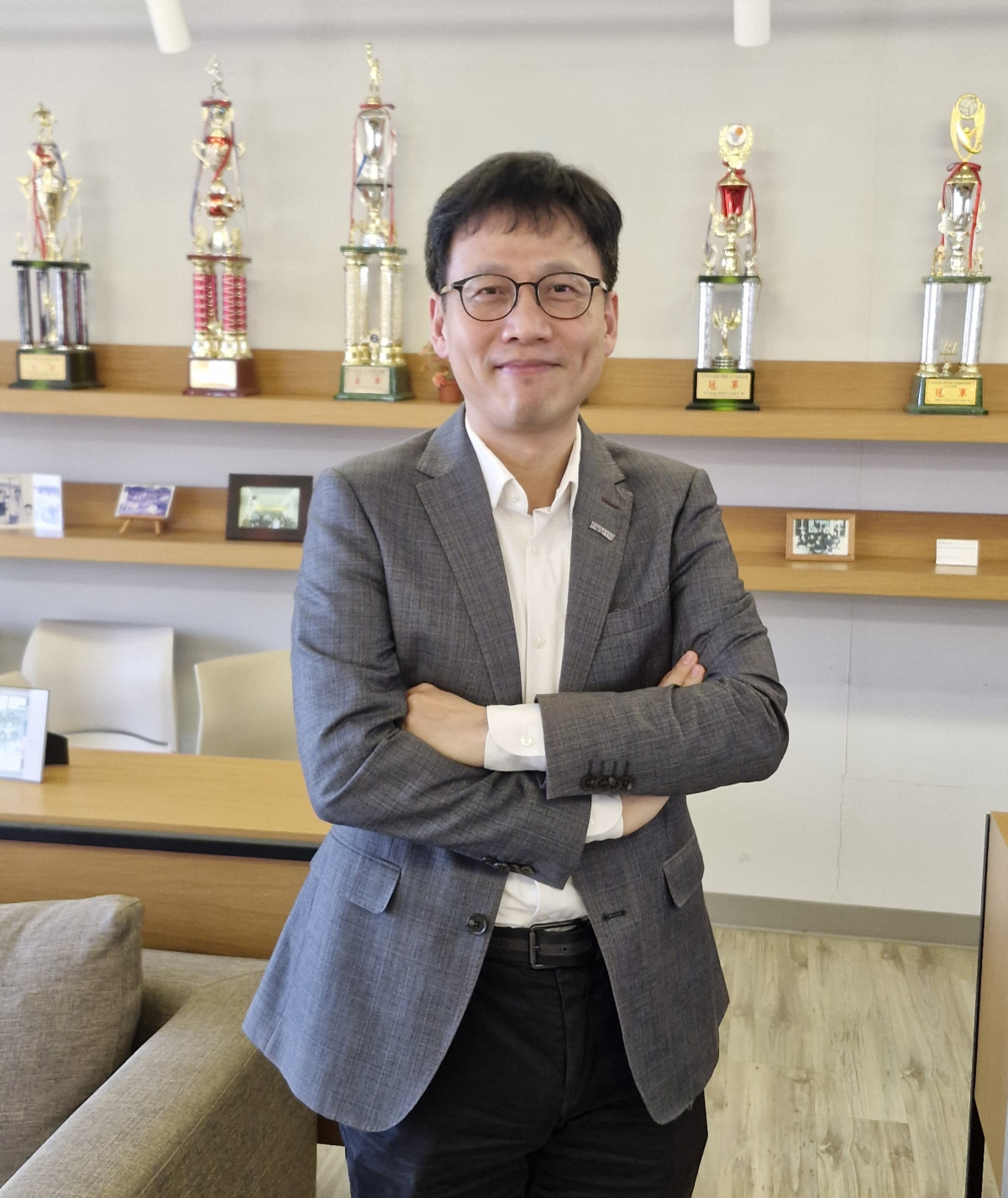 ▲양상다 국립칭화대 전기공학과장 겸 반도체연구대학원 겸임교수가 3일 대만 신주 국립칭화대 델타빌딩에서 본지와 인터뷰를 하고 있다. (공동취재단)
