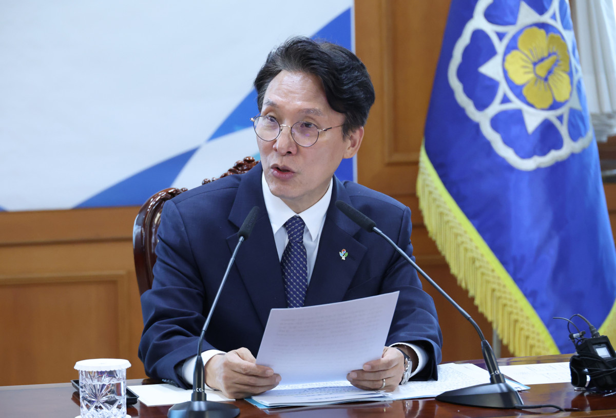▲김민석 국무총리가 9일 오후 서울 종로구 정부서울청사에서 청년정책 관계장관 회의를 주재하고 있다. (연합뉴스)