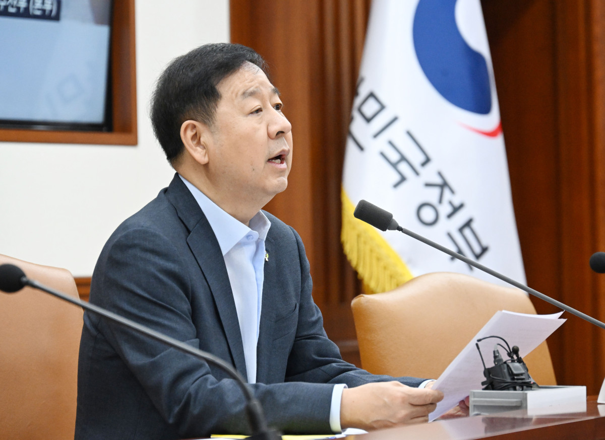 ▲구윤철 부총리 겸 재정경제부 장관이 6월 10일 서울 종로구 정부서울청사에서 열린 '제269차 대외경제장관회의'를 주재, 모두발언을 하고 있다. (재정경제부)