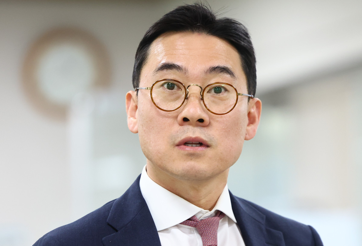 ▲조영탁 IMS모빌리티 대표가 6일 서울 서초구 서울중앙지방법원에서 열린 9차 공판에 출석하고 있다. (뉴시스)