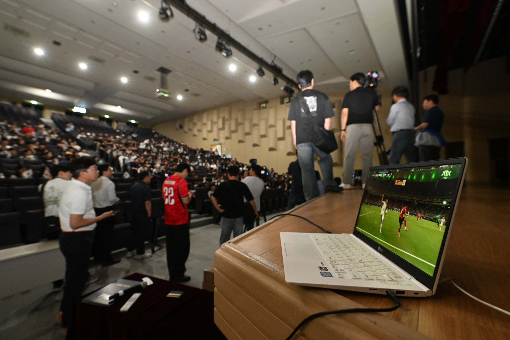 ▲'월드컵 학교에서 보는 법' 색출 논란으로 이어진 이유 (뉴시스)