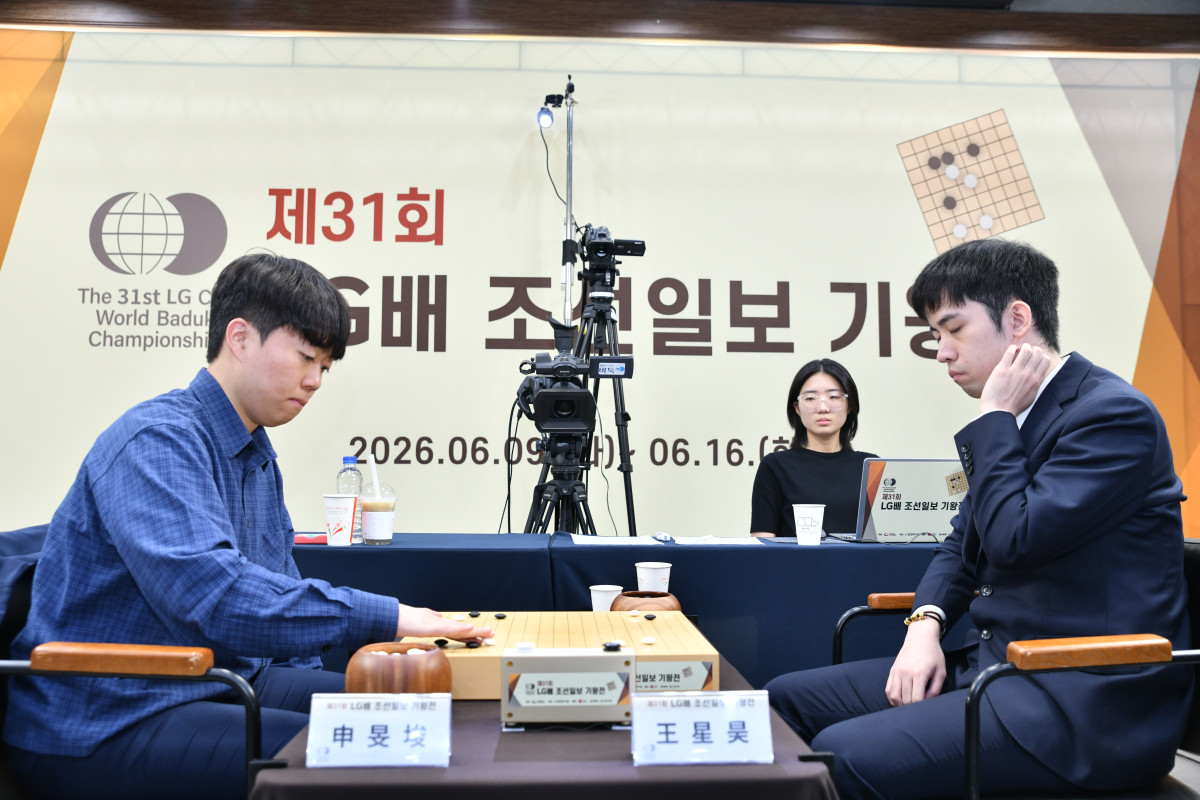 ▲신민준 9단과 왕싱하오 9단. (사진제공=한국기원, 연합뉴스)