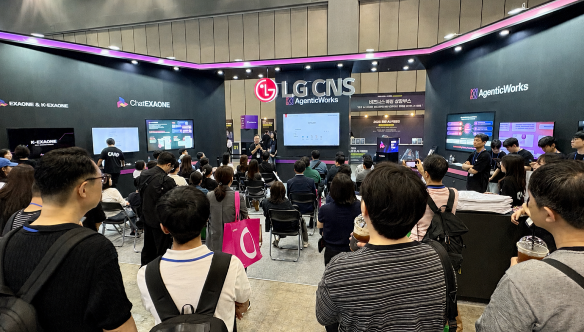 ▲‘2026 공공 AI 박람회’의 LG CNS 부스. (사진제공=LG CNS)