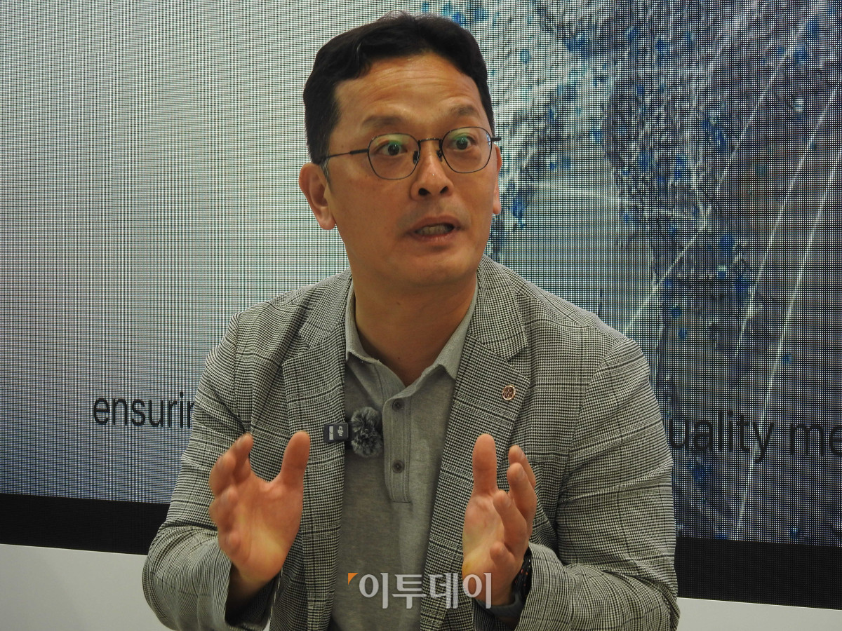 ▲이현민 비티젠 대표가 바이오USA 현장에서 기자들과 만나 인터뷰를 하고 있다. (노상우 기자 nswreal@)
