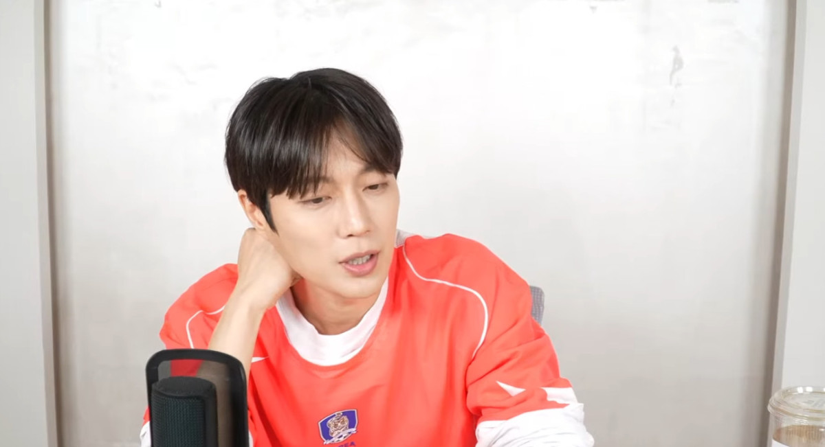▲하이라이트 윤두준. (출처=하이라이트 공식 유튜브 채널)